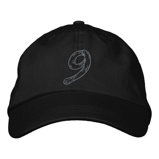 Handmasknummer 9 broderad keps (Framsida)