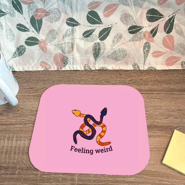 Handritad flervärgad rolig ormdesign musmatta (Skapare uppladdad)