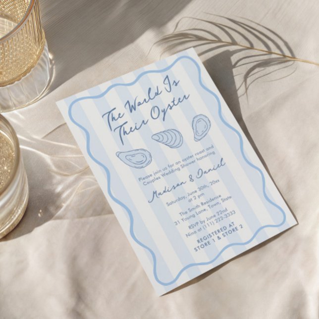 Handritad Oyster Roast Par Bröllopsdusch Inbjudningar (The world is their oyster trendy hand-drawn blue and white couples wedding shower invitation)