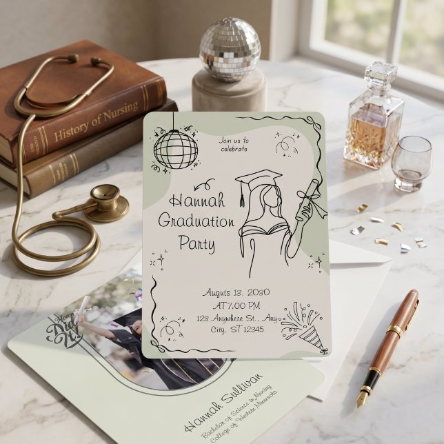 Handritad Sagegrön Båge Foto Examen Fest  Inbjudningar (Hand Drawn Sage Green Arch Photo Graduation Party Invitation)