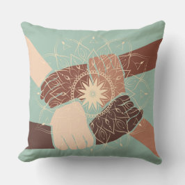 Hands in Harmony with Mandala Kudde