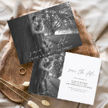 Handskriven fotofil för Bröllop spara datum Flygblad<br><div class="desc">Handskrivna budgetkort för Bröllop spara datum som har ett foto på framsidan och baksidan. Korten Save the Date Fall,  Autumn,  Winter,  Vår eller Summer innehåller en modern handskriven typografi med kursiva skript som är elegant,  enkel och modern till använda efter att du har minimalistisk enkel bröllopsdag firande.</div>