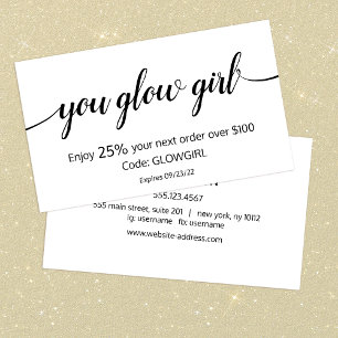 Handskriven kalligrafi över kundförmånskassarabatt rabattkort