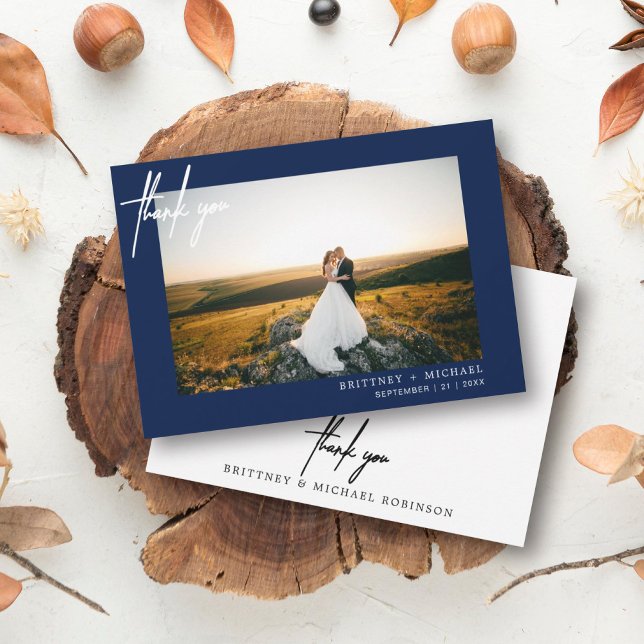 Handskriven Modern Photo Tack Navy Blue Kort (Modern elegant wedding thank you card with a wedding photo on the front and simple hand written font)