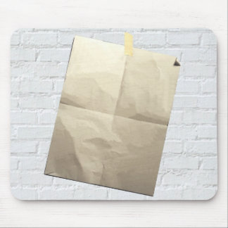 Handstilen på väggmusen vadderar tomt musmatta