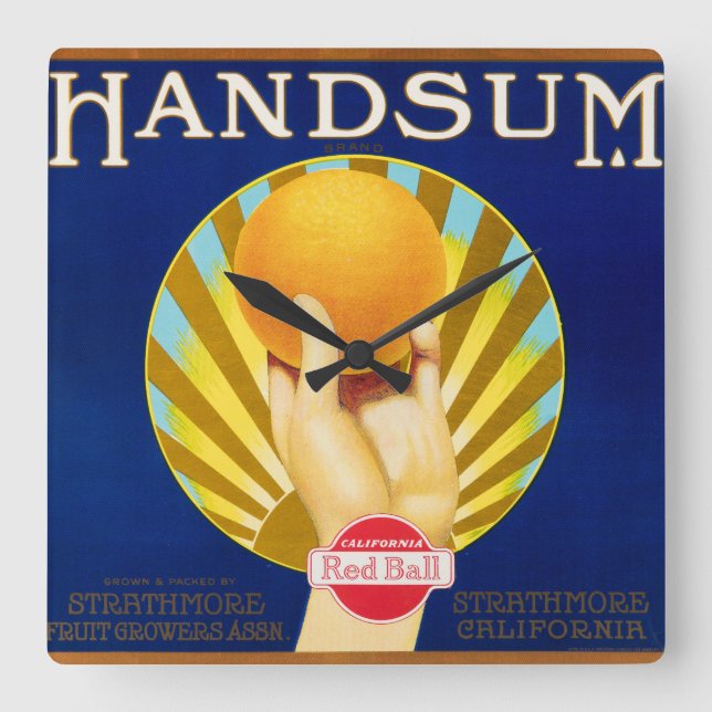 Handsum tar tid på fyrkantig klocka (Framsida)