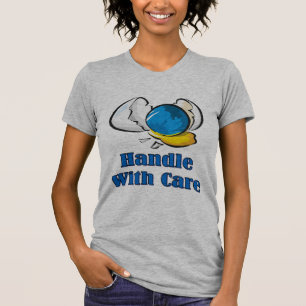 Handtag med omsorg 2 tee
