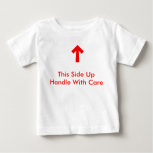 Handtag med omsorg t shirt