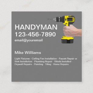 Handyman som håller ett strömborrband Hand Verktyg Fyrkantigt Visitkort