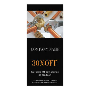 Handymankonstruktionsrörmokeri bearbetar reklamkort