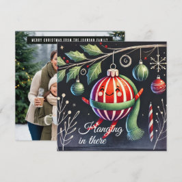 Hängande där Träd strimlade prydnadsföremål Julkort