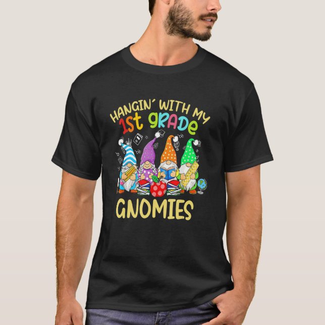 Hängande med min första Klass-garnomier Back to sc T Shirt (Framsida)