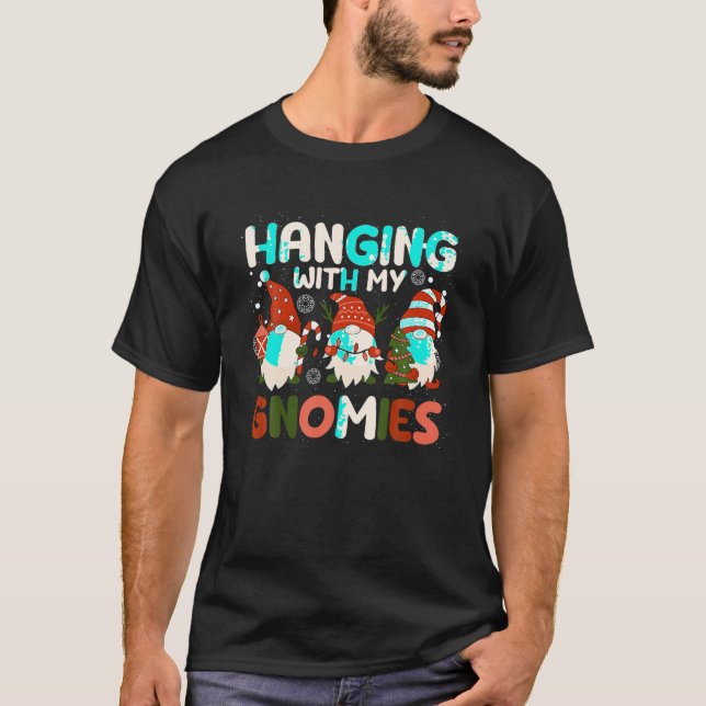 Hängande med min Gnomies fantastiska julgrumling F T Shirt (Framsida)