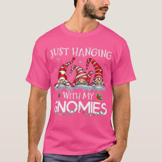 Hängande med min Gnomies Funny Gnome Friend Christ T Shirt