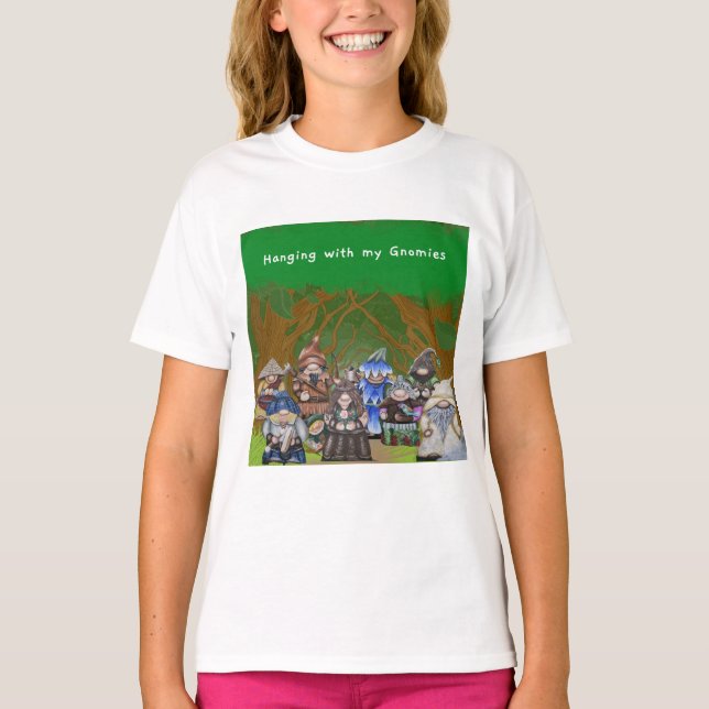 Hängande med min Gnomies t-shirt (Framsida)