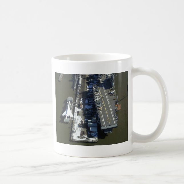 Hangarfartyg Intrepid New York City Kaffemugg (Höger)