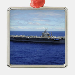 Hangarfartyget USS Abraham Lincoln 2 Julgransprydnad Metall