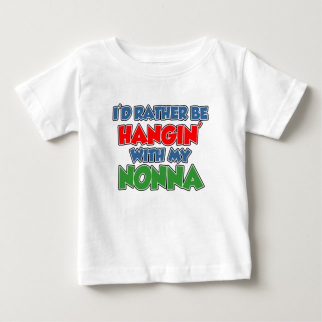 Hänger ganska med Nonna Tee (Framsida)