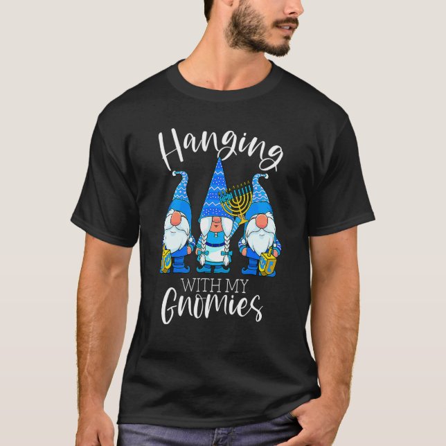 Hänger med mina Tomtar Hanukkah Judiska Tomtar Cha T Shirt (Framsida)