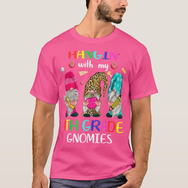 Hangin med min fjärde Klass-garnomier... T Shirt (Framsida)