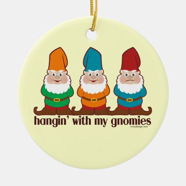 Hangin med min Gnomies Julgransprydnad Keramik (Framsidan)