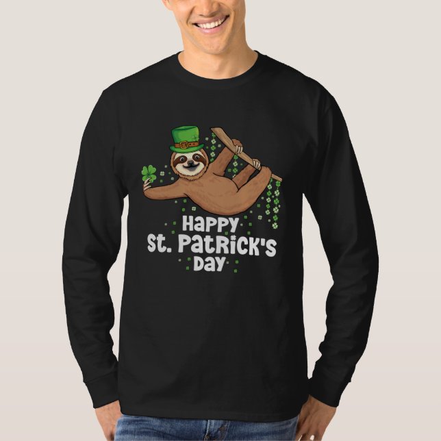 Hanging Cute Irish sloth shamrock st Patrick s day T Shirt (Framsida)