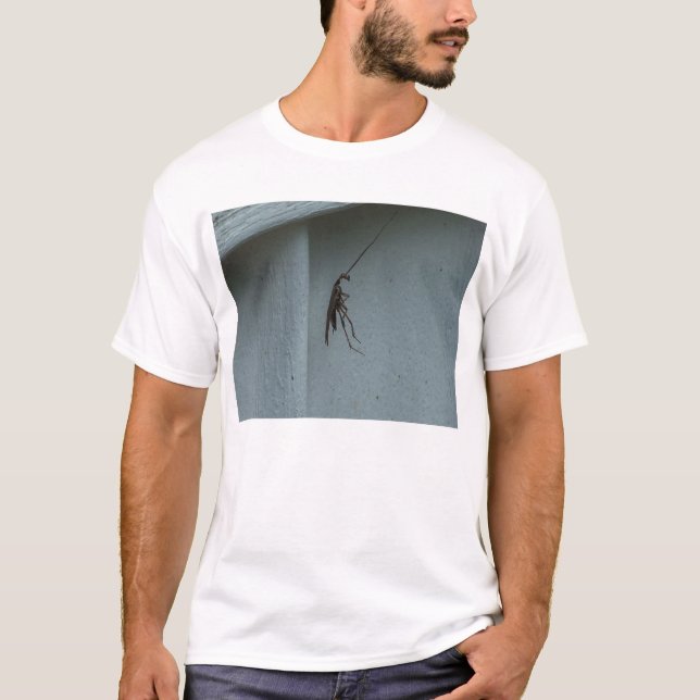 Hanging Roach Shirt T-shirt (Framsida)