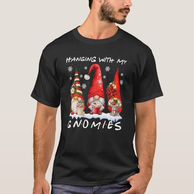 Hanging With My Gnomies  Christmas Gnome Xmas Men  T Shirt (Framsida)