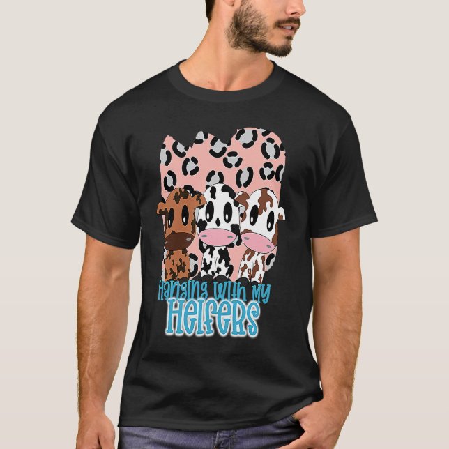 Hanging with My Heifers with Pink Leopard Print Ba T Shirt (Framsida)
