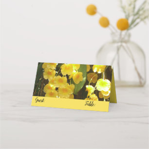 Hängning av Gult Orchids Tropical Flowers Placeringskort