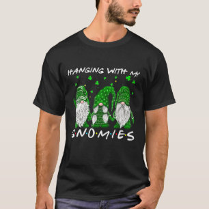Hängning med Gnomies Gnome St patrick's day Funny T Shirt
