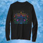 Hannukah Menorah T-Shirt<br><div class="desc">Fira åtta dagar och åtta nätter av festivalen i Ljus med Hanukkah-kort och -gåvor. Ljus festival är här. Ljusa menoran,  spela med drömmaren och festen på latkes och sufganiyots. Fira Hanukkahs anda med vänner,  familj och nära och kära genom att önska dem Lycklig Hanukkah.</div>