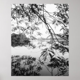 Hanoi Vietnam, Hoan Kiem Sjö View Poster