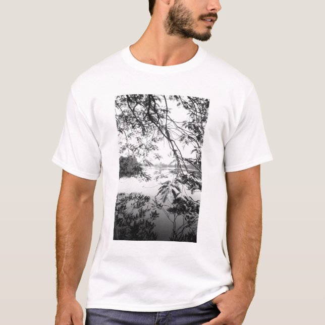 Hanoi Vietnam, Hoan Kiem Sjö View T Shirt (Framsida)