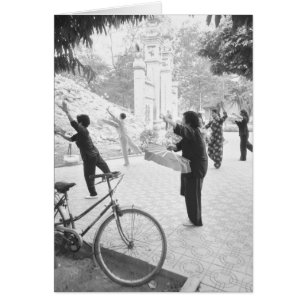 Hanoi Vietnam, Morgonövningar vid Hoan Kiem Hälsningskort
