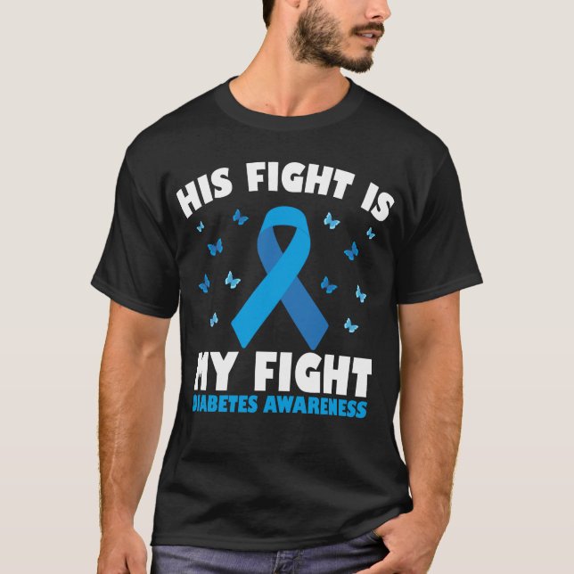 Hans kamp mot min diabetesmedvetenhet T1D Ribbon T Shirt (Framsida)