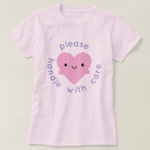 Hantera Kawaii Heart med omsorgen T Shirt