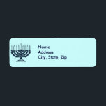 Hanukah Menorah Returadress Etikett<br><div class="desc">Klicka på Anpassa för att anpassa med information,  bakgrund färg och typsnitt.</div>