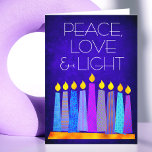 Hanukkah Blue Boho Mönster Candle Peace Kärlek Lig Helgkort<br><div class="desc">"Fred, kärlek och ljus." En lekfull, modern, konstgjord illustration av boho mönster-ljus på en menorah hjälper dig att vaktera helgdag av Hanukkkah. Blåljus med färglöst faux foil mönster täcker över en rik, djup blå texturerad bakgrund. Känn julhelgens värme och glädje när du skickar det här fantastiska, färgstarka och färgstarka hälsningskortet...</div>
