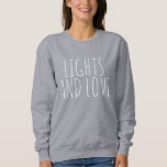 Hanukkah Citat Hand-Lettered Text Ljus Kärlek T Shirt<br><div class="desc">Fira ljussäsongen med denna mysiga och snyggt "Ljus och Kärlek"-tröja. Med en ren, minimalistisk utformning med handskriven typografi är den här tröjan perfekten för Hanukkah-festligheterna eller som en vardaglig påminnelse om värme och positivitet. Det enkla men meningsfulla budskapet gör det till en underbar gåva till vänner och familj som vårdar...</div>