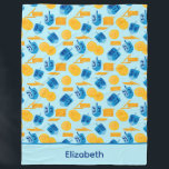 Hanukkah Dreidel Game Gelt Mörk blått Fleecefilt<br><div class="desc">Hanukkah Dreidel Game Gelt Mörk blått Personlig Mönster. Chanukah drömde i blått.</div>