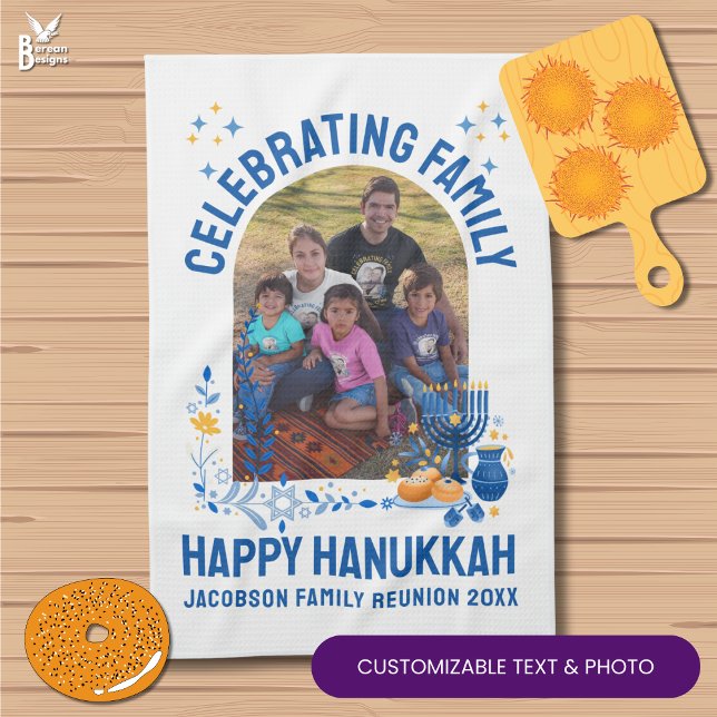 HANUKKAH FAMILY REUNION Anpassningsbar Photo Namn  Kökshandduk (Souvenir kitchen towel gift to celebrate HANUKKAH FAMILY REUNION. Design shows arched photo & text.)