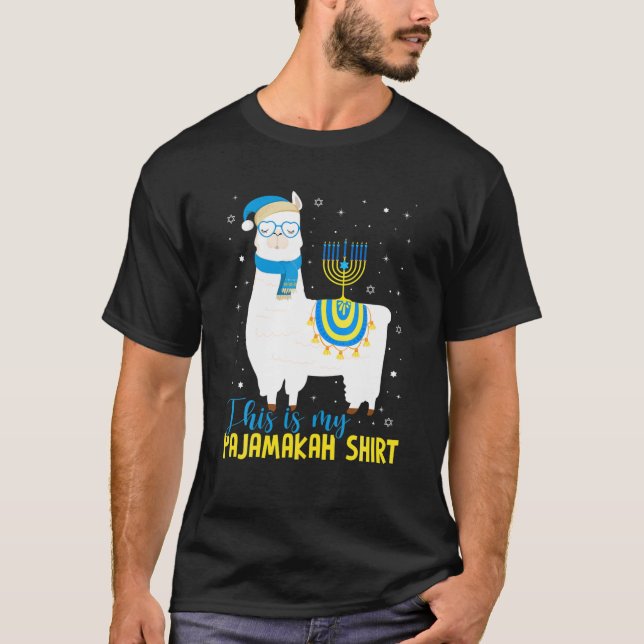 Hanukkah Llama Christmas Happy Llamakah Pajamas Fu T Shirt (Framsida)