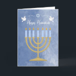 Hanukkah med Menorah och White Doves Helgkort<br><div class="desc">I hälsning för en Lycklig har Hanukkah en färgad i guld med blå och vita strippade ljus med lågor. Överst är två vita duvor och en vit stjärna av David mot en blå fläckig bakgrund. (Vissa inslag ©AMB Illustrations.)</div>