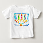 Hanukkah Menorah - Chanukah Menorah Tee<br><div class="desc">Hanukkah Menorah - Chanukah Menorah-kort som visar alla ljus som brinner lätt för denna speciella årstid,  den judiska festivalen i Ljus.</div>