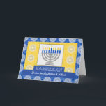Hanukkah Menorah för föräldrastjärnan David Mönste Helgkort<br><div class="desc">En silver-menorah med blå ljus på en ornerad bakgrund dekorerar omslaget på Lycklig Hanukah-kortet för föräldrar. Ändra texten på omslaget för en personlig hälsning. Kortet har ett mosaiskt utseende i struktur. Art,  bild och versell copyright © Shoaff Ballanger Studios,  2023.</div>