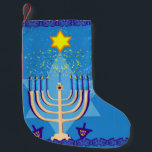 hanukkah menorah-lagring liten julstrumpa<br><div class="desc">"hanukah menorah ", "lycklig hanukkah", menorah, "david-stjärna" , "chanukah jewant", Hanukkah, "jewant helgdagars"chanukah, hannukah, chanukkah</div>