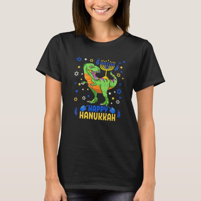 Hanukkah Menorah TRex Dinosaur Funny Chanukah T Shirt (Framsida)