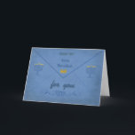 Hanukkah Money EnKupe | Chanukah monetgift Helgkort<br><div class="desc">Detta blåkort med elegant och texturerat utseende liknar ett kuvert designat för presentationen av Hanukkah "gelt" (pengar). Två små menoraher och ord i Hebrew brev för "Hanukkah gelt" bidrar till det dekorativa utseendet, perfekten för ge valuta, checkar och kuponger. Insidan kan enkelt redigeras till kostym enligt dina önskemål.</div>