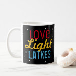 Hanukkah Party Kärlek Light Latkes Personlig Kaffemugg<br><div class="desc">Vår Hanukkah Party Kärlek Light Latkes Personlig Funny Quote Coffee Mugg kommer att få alla in i Helgdag! Pressa upp morgonkaffet till helgdagarna. Ett personlig mugg ger en underbar helgdag till speciella familj, vänner och kunder. Det färgstarka, humoristiska ordspråket står ut på den svarta stjärnnattens bakgrund. Fullt med favoritbehandling för...</div>